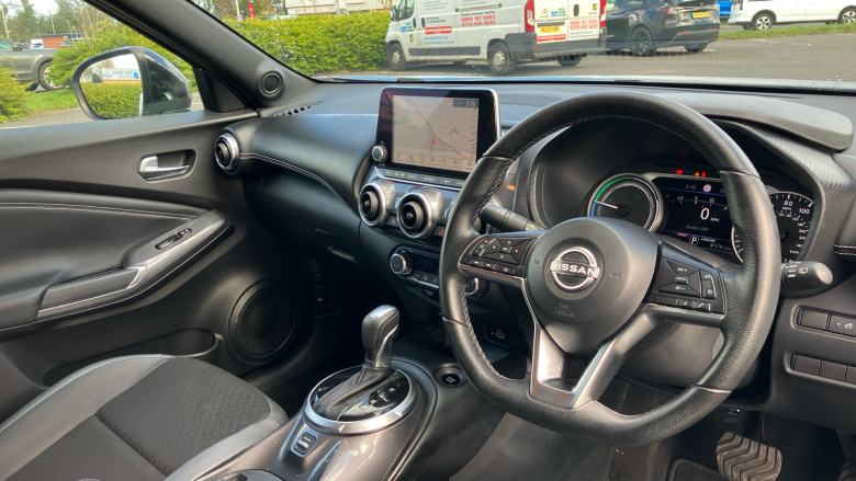 Nissan Juke 1.6 Hybrid N-Connecta 5dr Auto Hybrid Hatchback